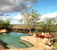 Pool Vistas